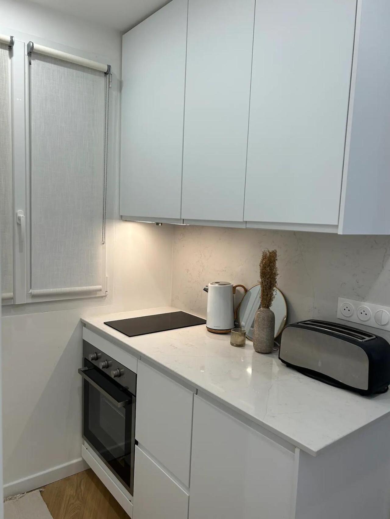 Cocooning & Cosy Apartment In Center Paris 17 Ngoại thất bức ảnh